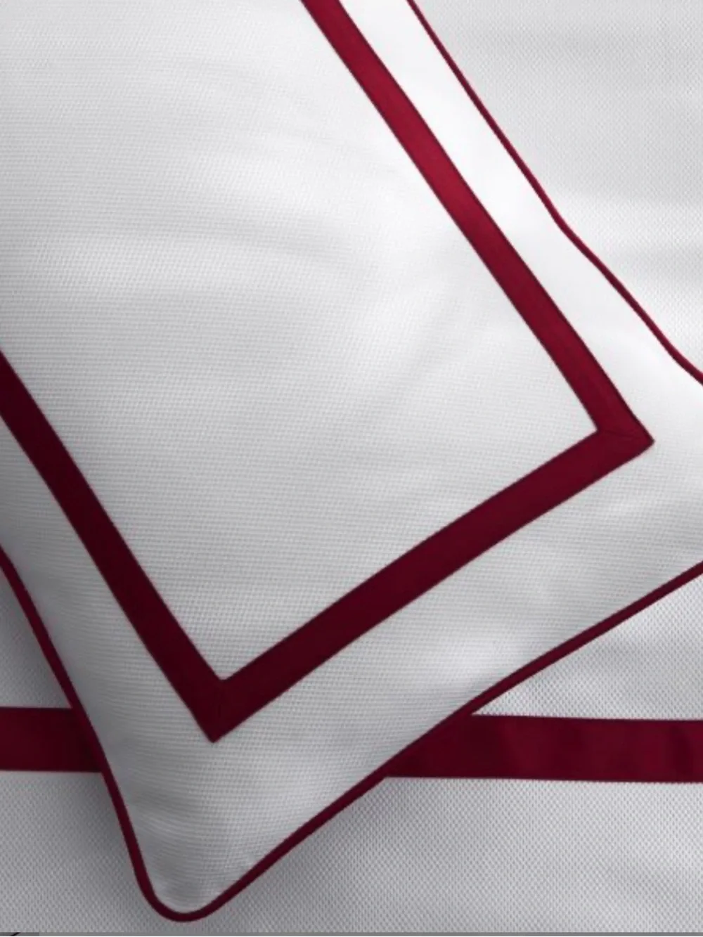 Matouk Standard Pillow Sham with Scarlet Red Border Louise Pique Luxury